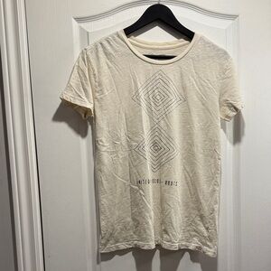 B-Roots "United Blue" graphic t-shirt